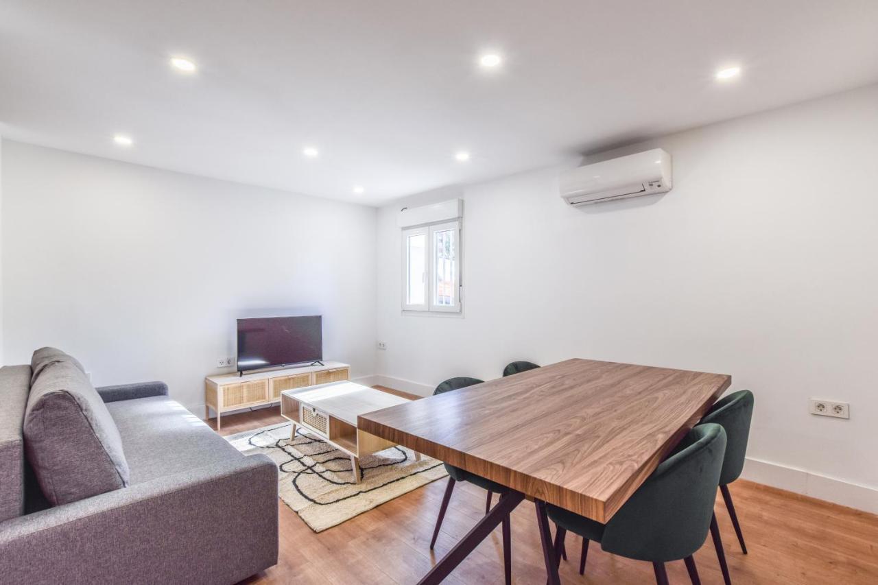 Apartamentos Reformados En Vallecas Madrid Buitenkant foto